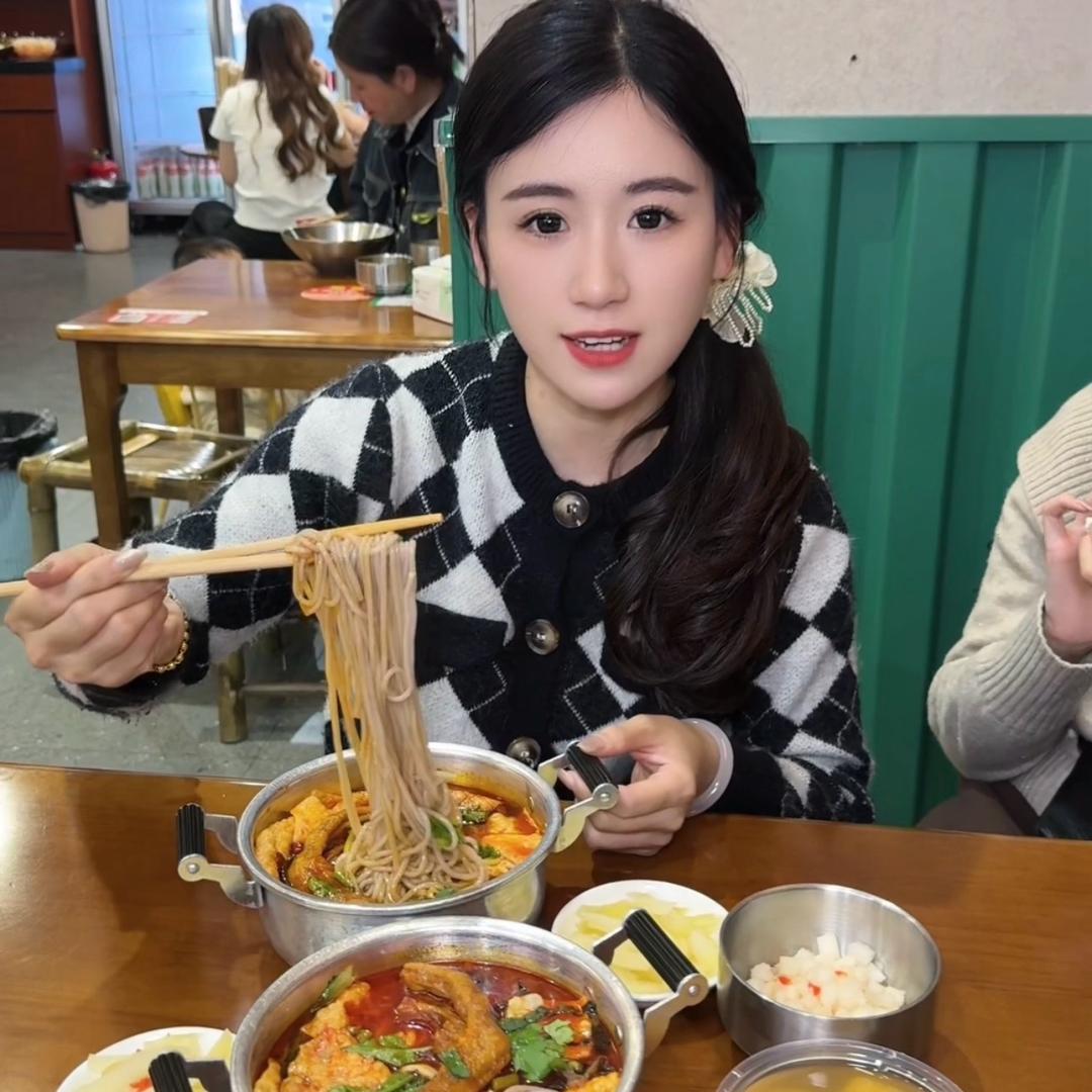 小6探店