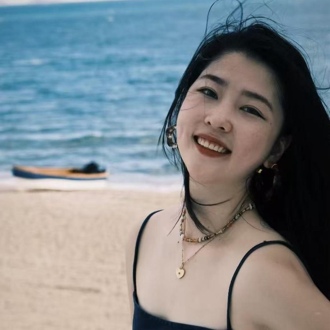 哔哔哔毕小丫