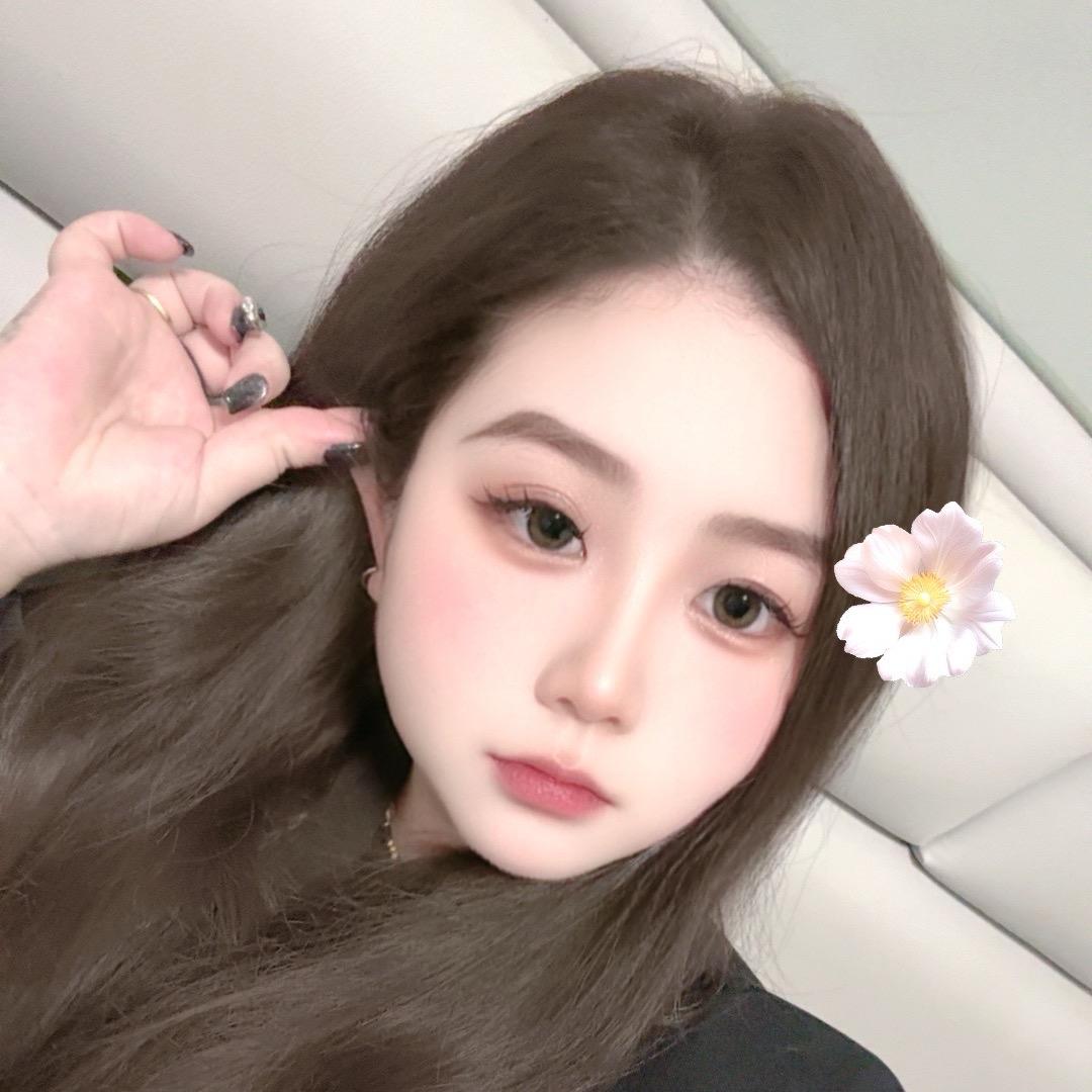 🧚🏻-Ｙ-🧚🏻
