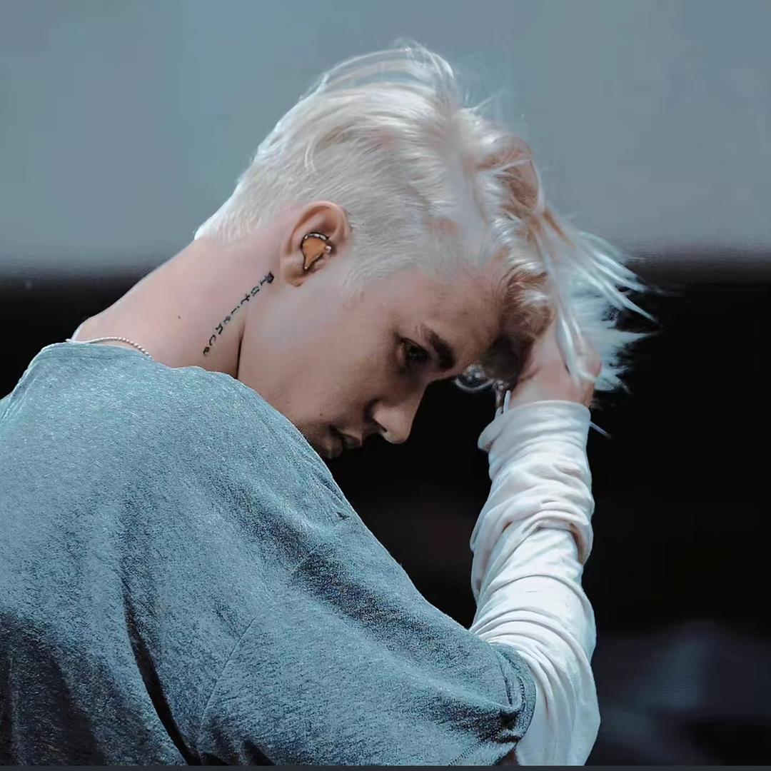 贾叔叔🧍‍♂️