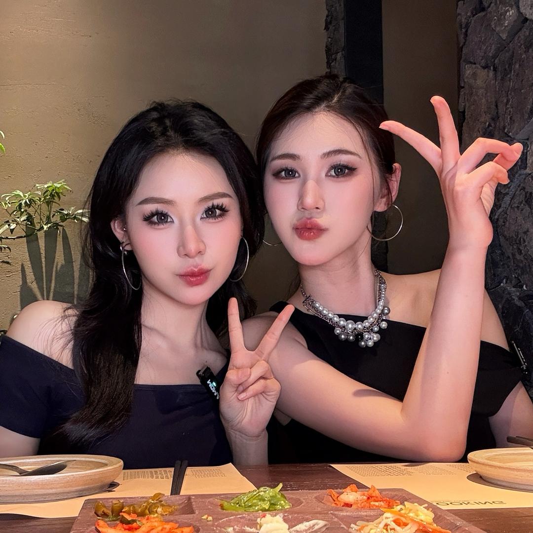 小玉和阿会👭