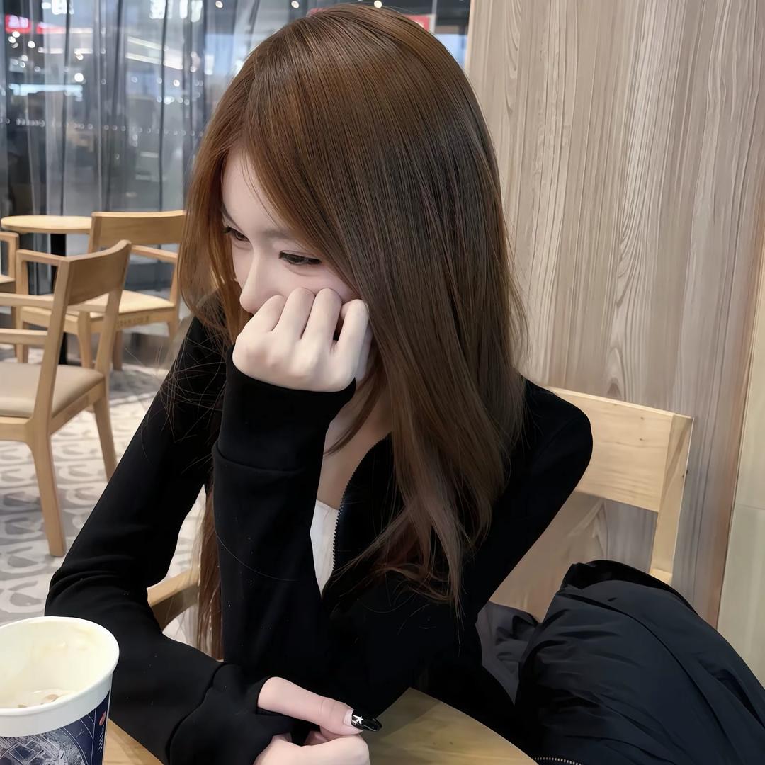 早早早点睡ᶻ 𝗓 𐰁