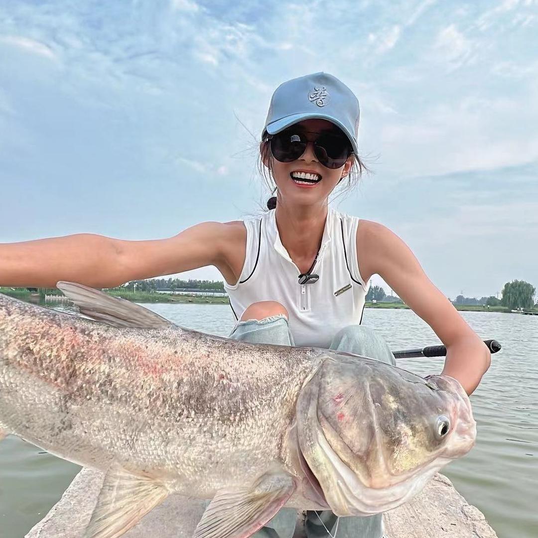 琳琳🎣爱钓鱼
