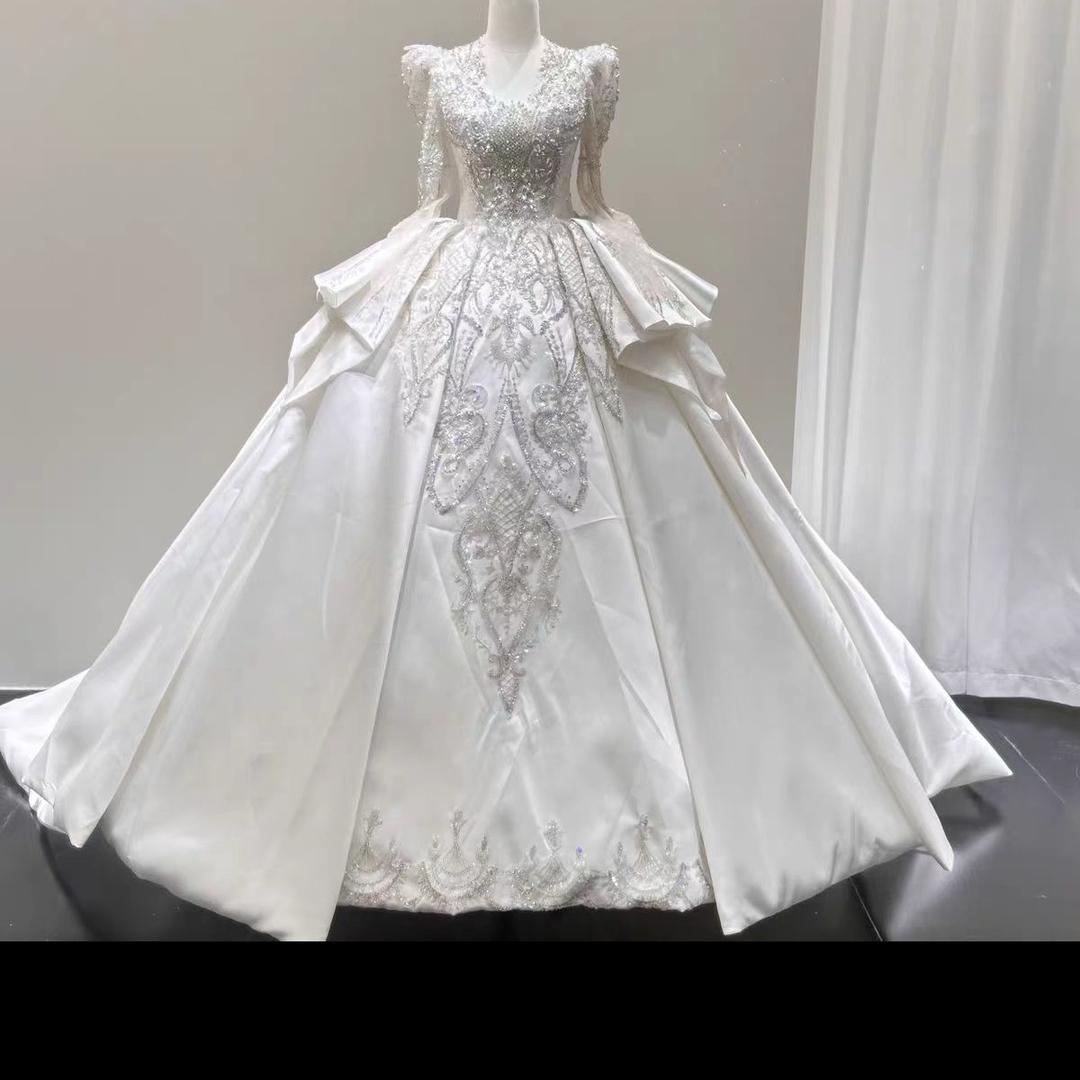 余小姐婚纱礼服小鱼