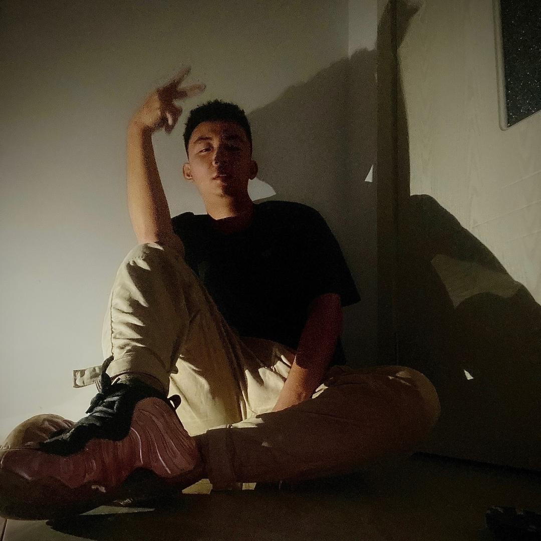 子旭手办潮玩