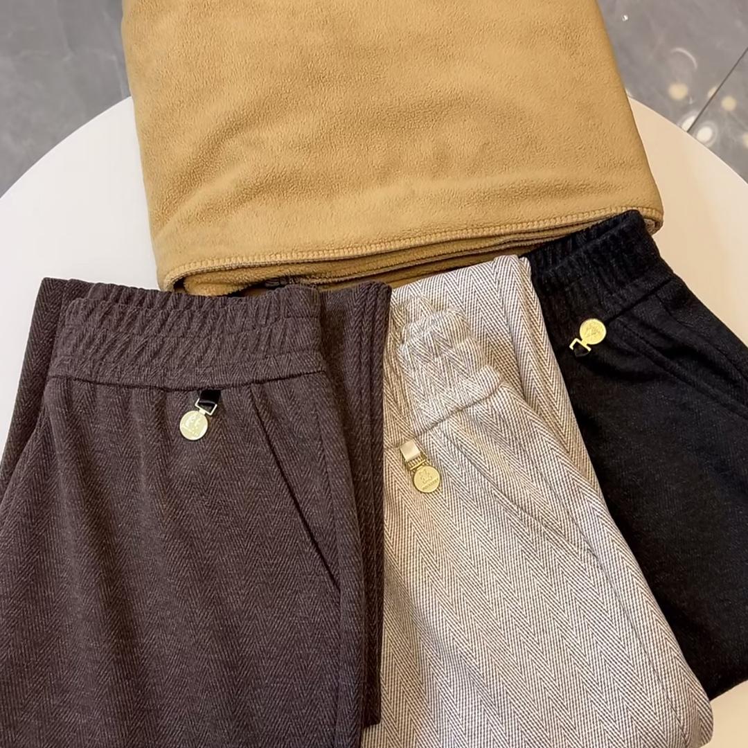 雅韵服饰