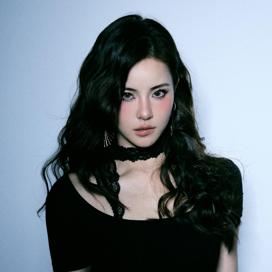 猛女小何