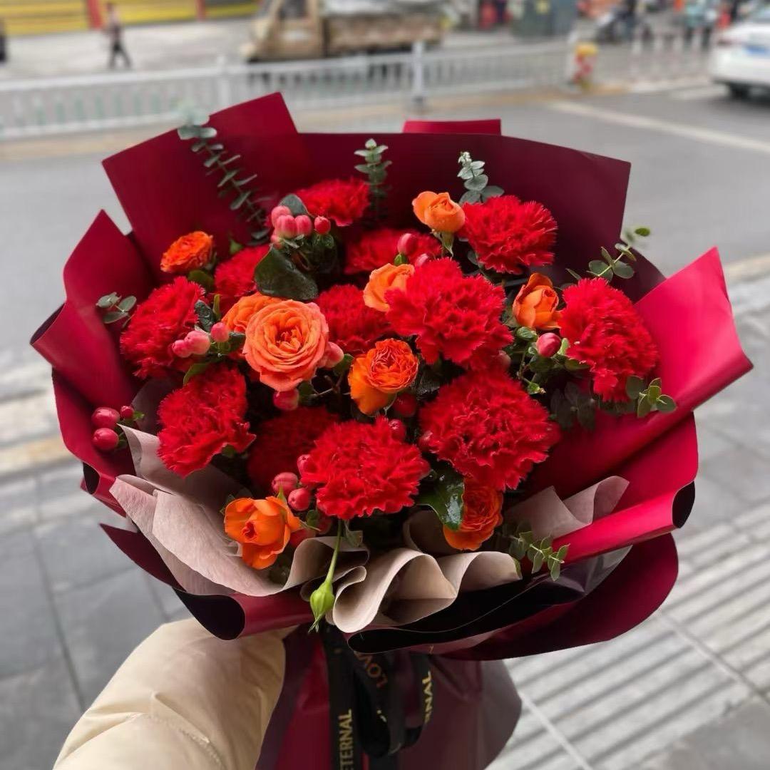 不离不弃，生死相依