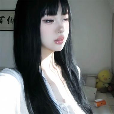 ￴￴不叫花花 ￴.