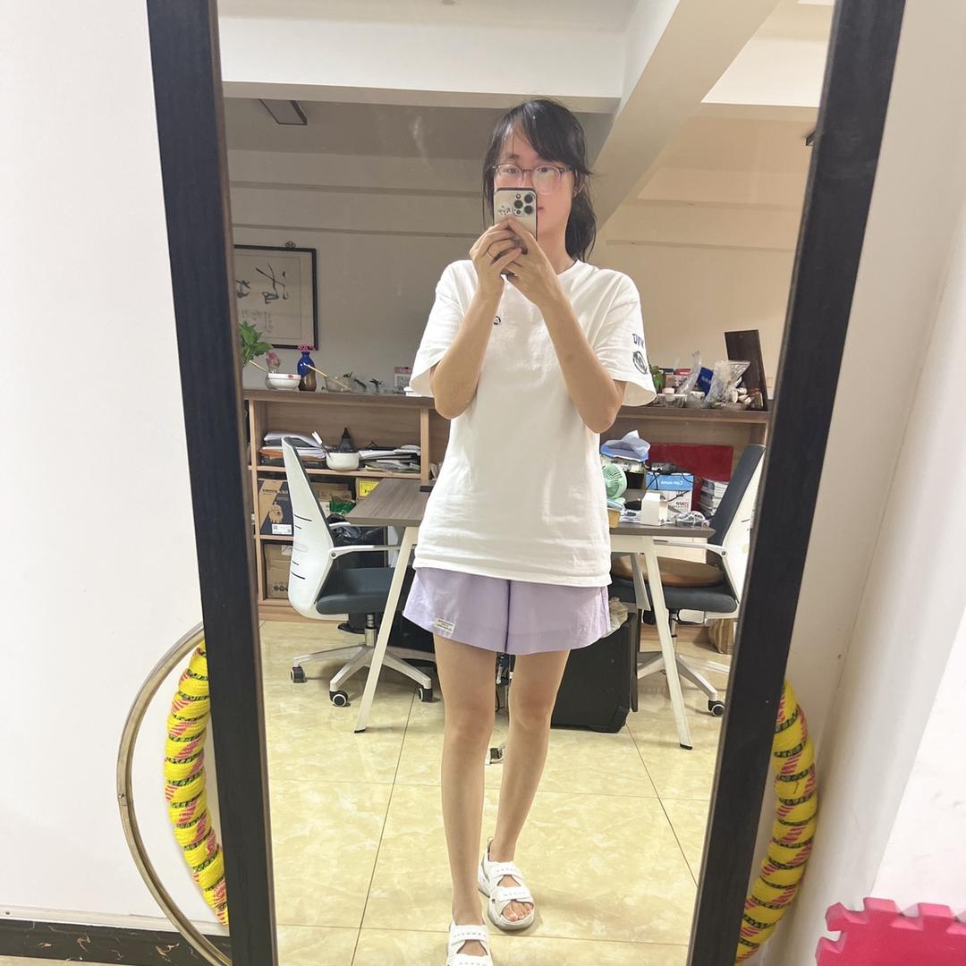 世通游艇的小邱呀