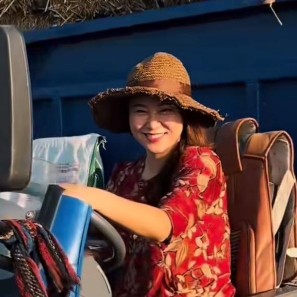 刘小花 （花姨）