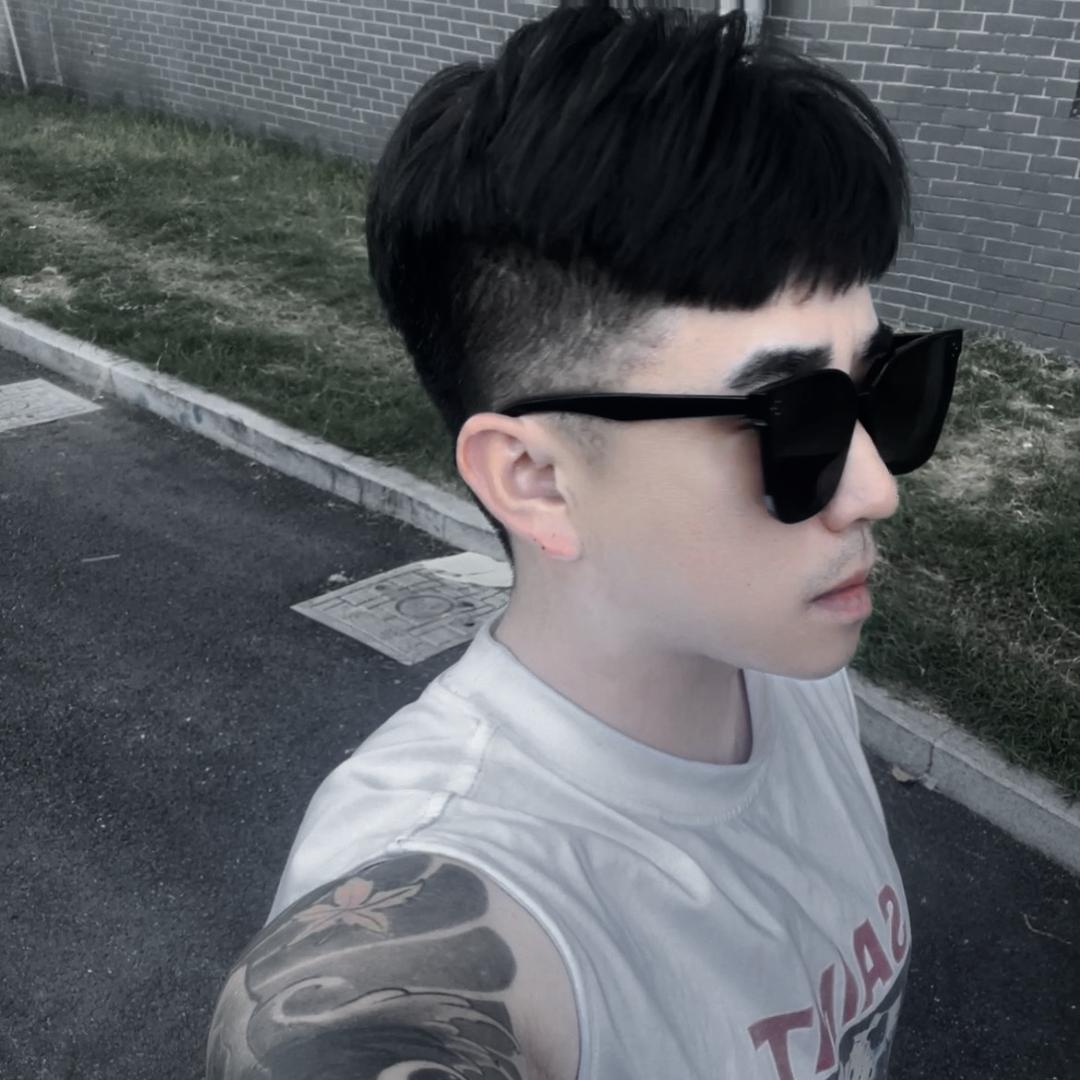 健哥