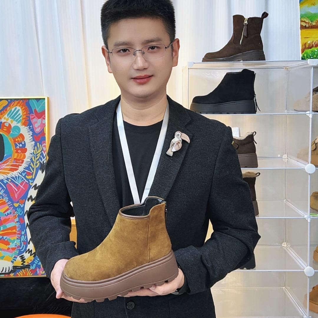 品牌女鞋悦新仓