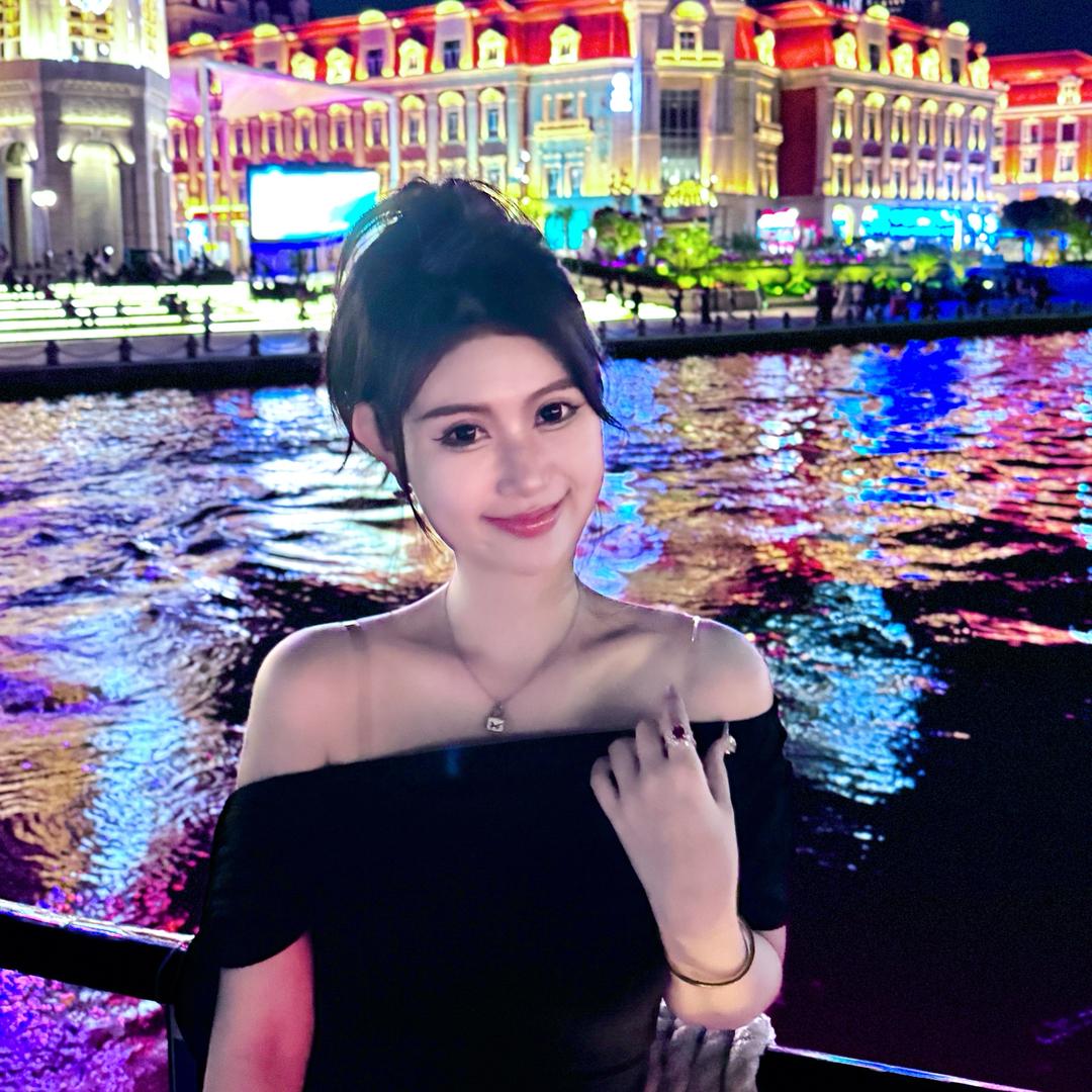 杨杨-🎀