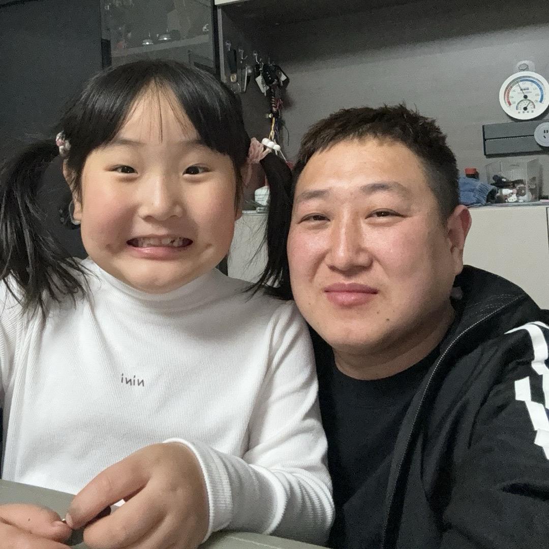 四个孩子的爸爸