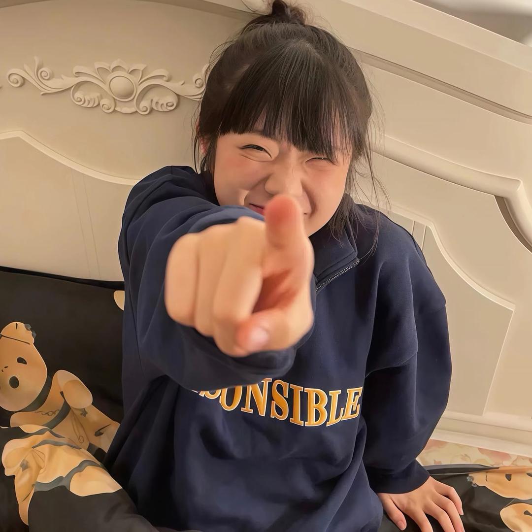 喜欢单眼皮.