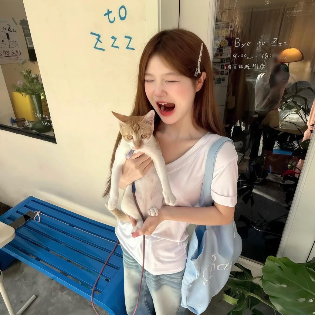 周五了吗･ᴗ･꧞