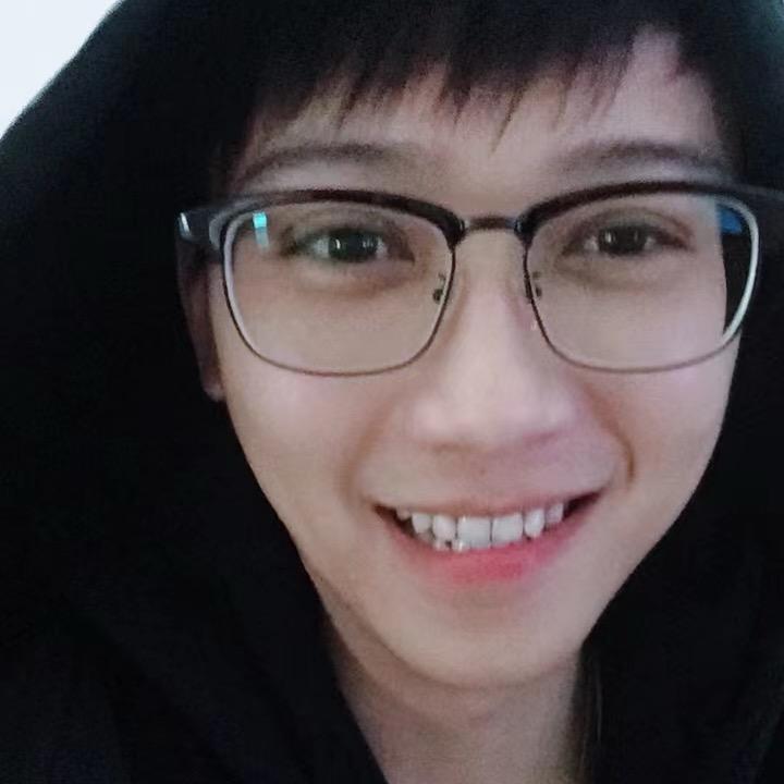 表哥（重生之我回到了仓库带货）