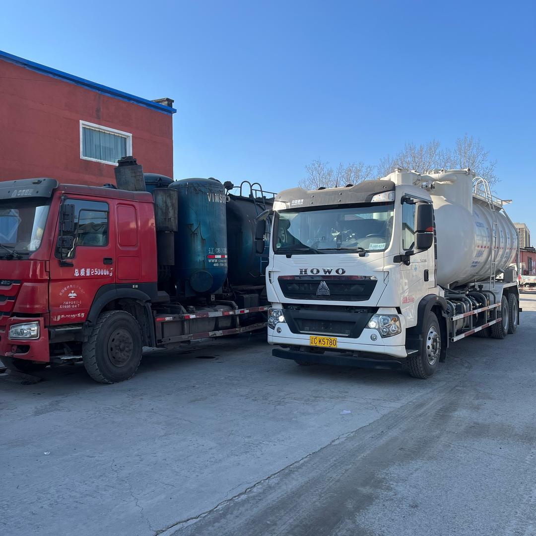 油门踩出鞍山辙