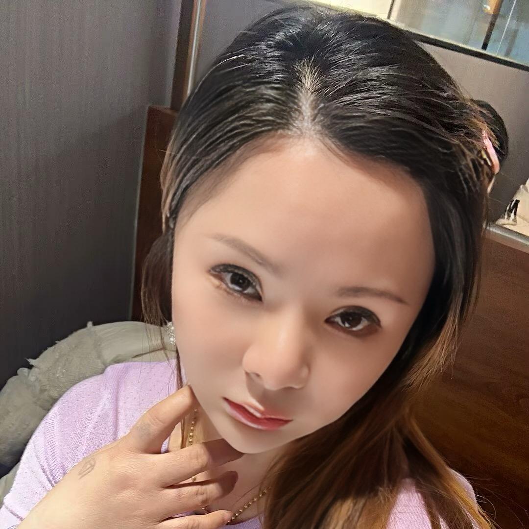 塑料桶厂老板娘