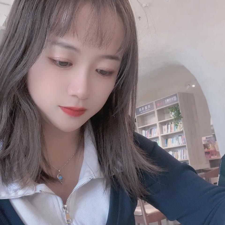 叫我何老师