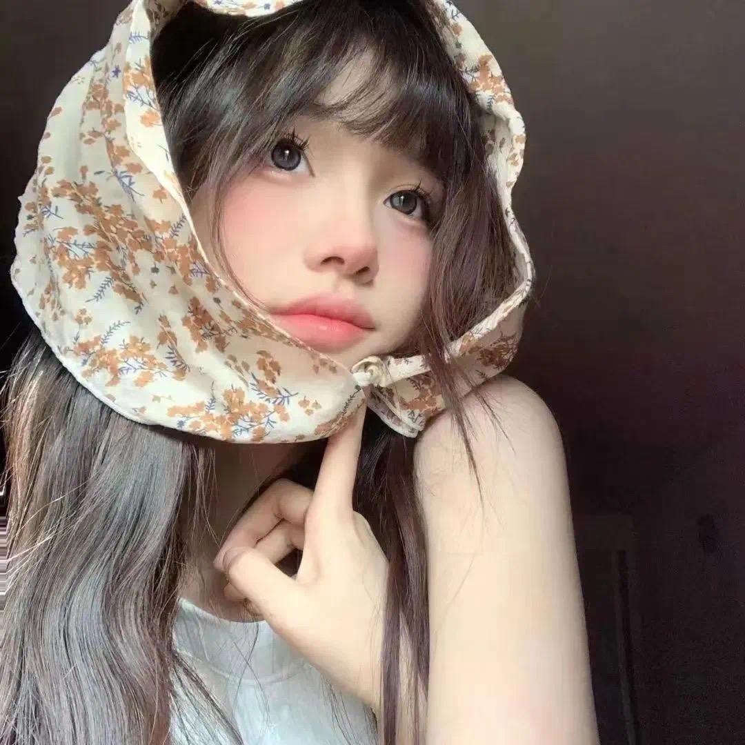 城墨呆呆