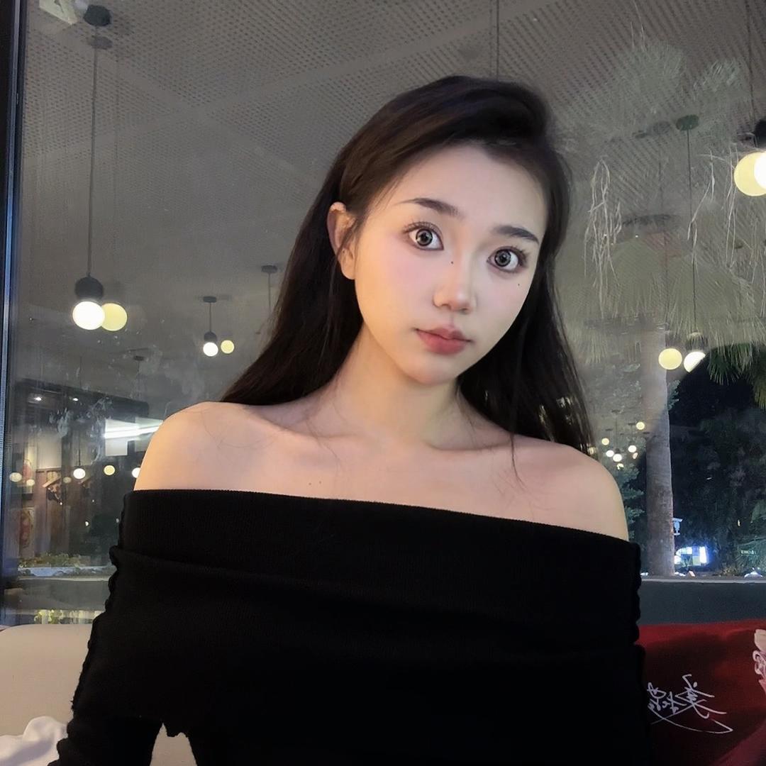 Yan妍超美
