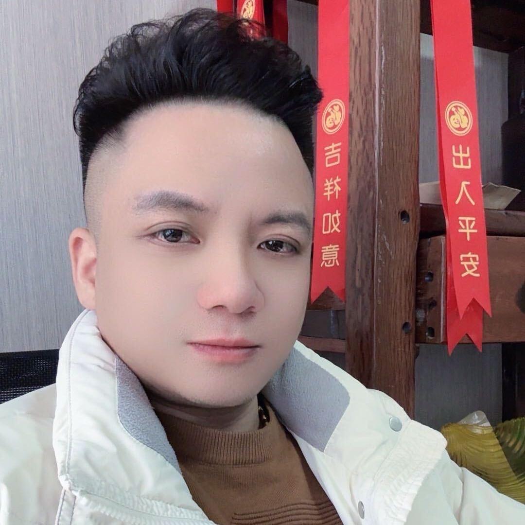 刀哥【伯乐名车】回收车辆黄金