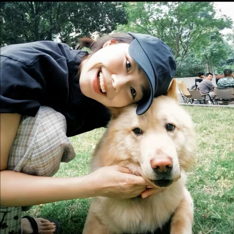 ￴￴￴ ￴￴ ￴￴