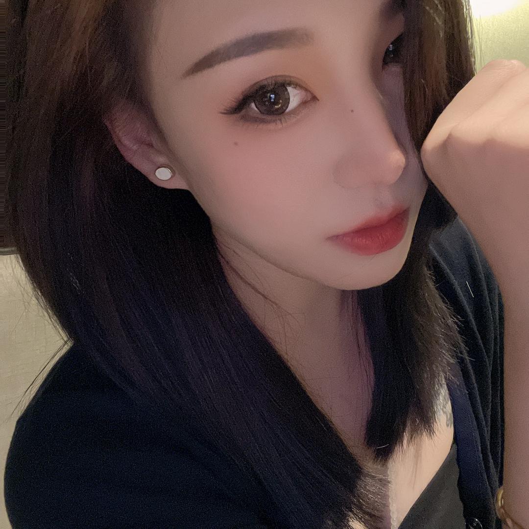 赵小翼是大姐姐