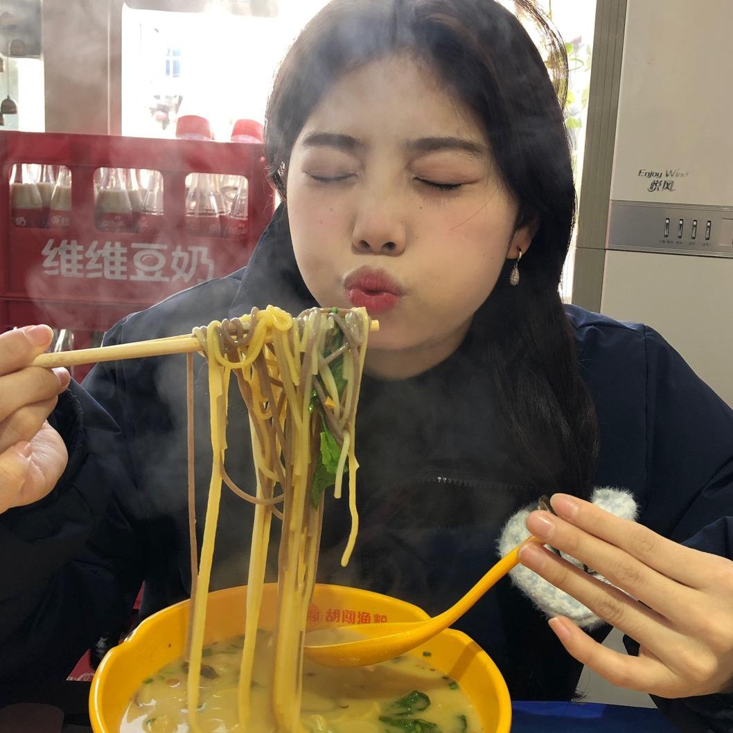 瑾瑾超开心