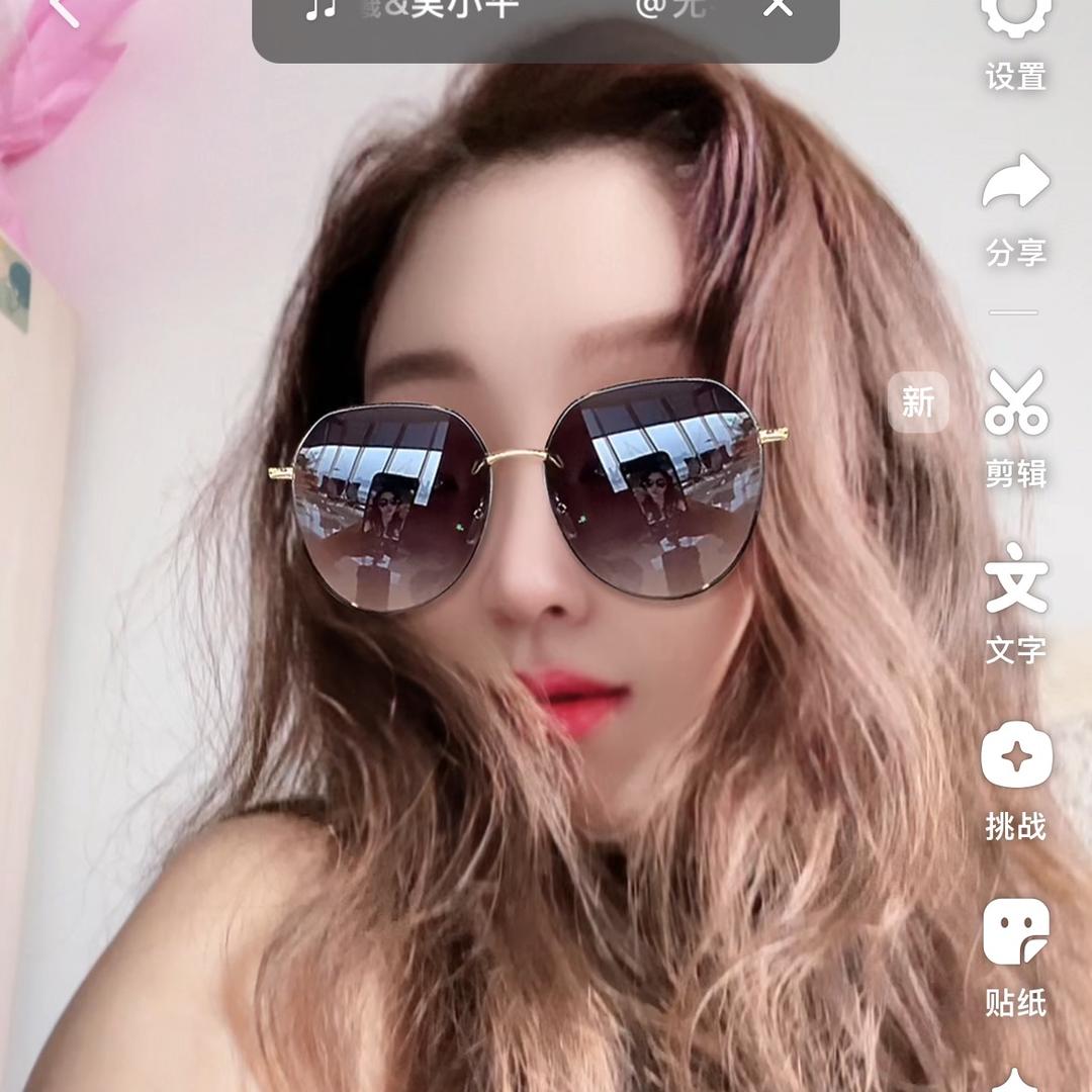 刘馨翎