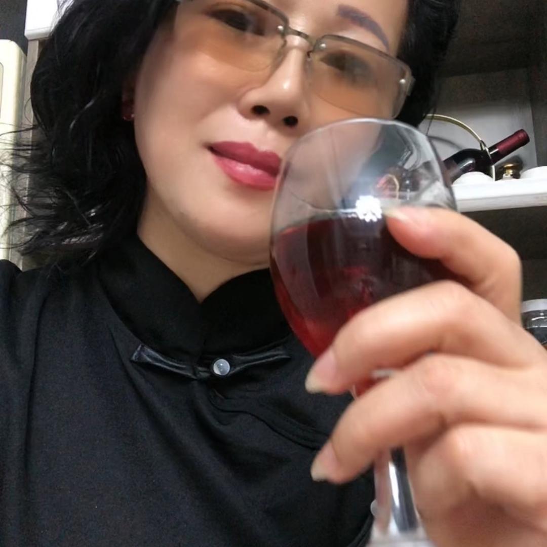 侧影倾城