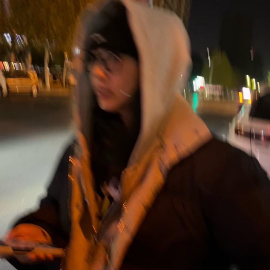 爱喝摩卡的🐷ྀི