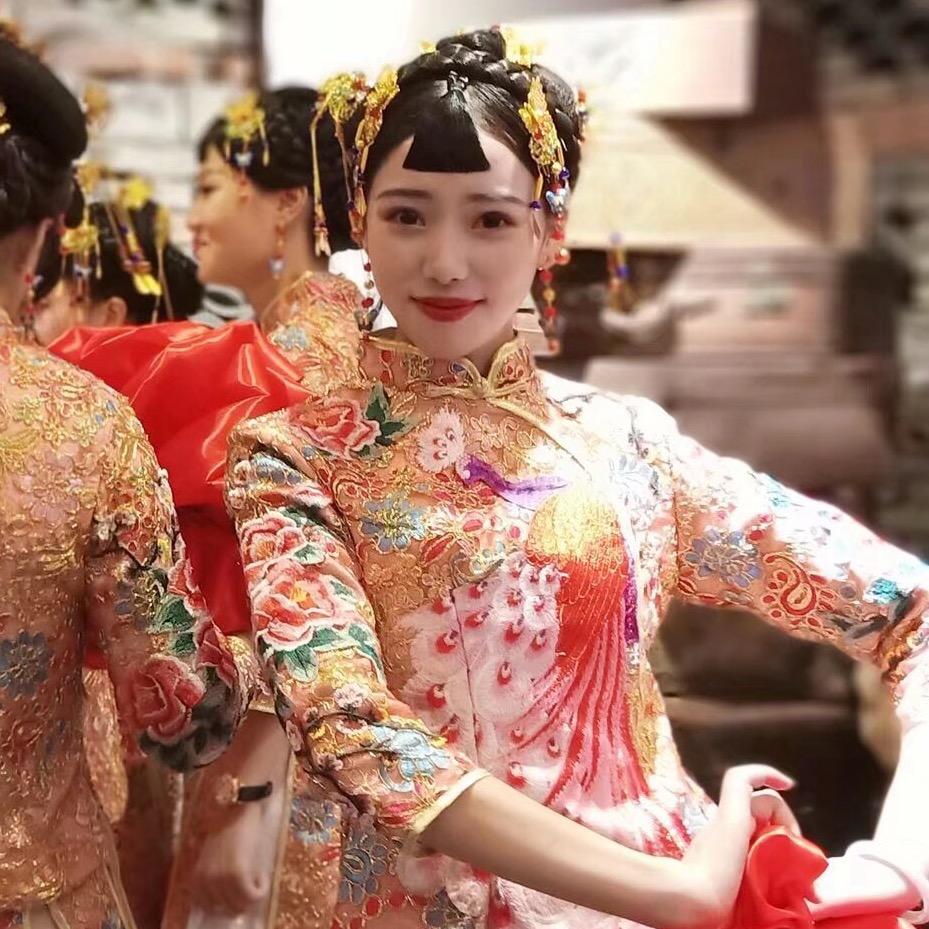 张辉映