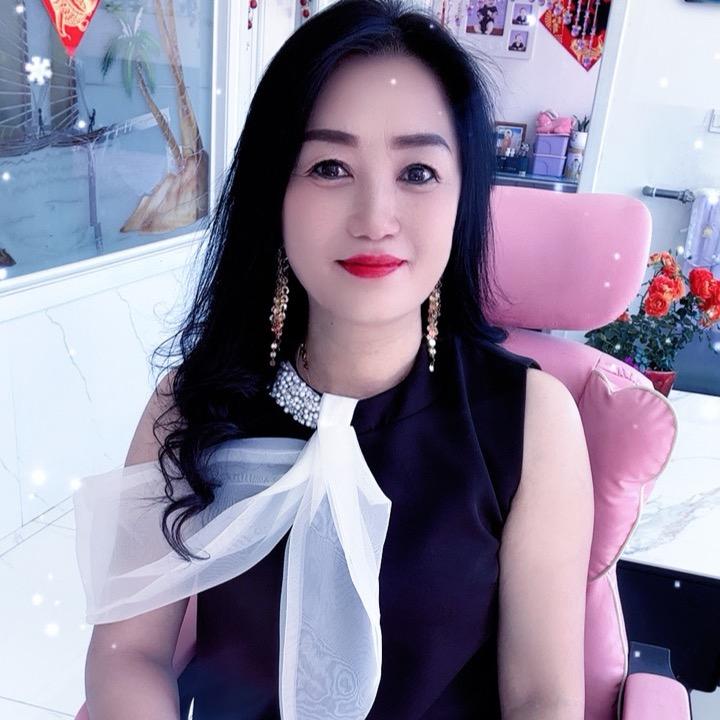 开朗的女人