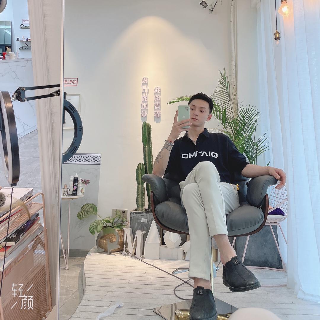 华尔街洛樱