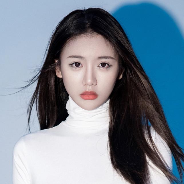 叫美娜