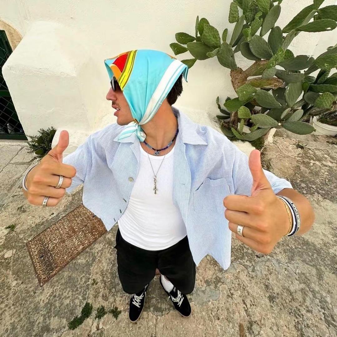 会魔法的卷毛！