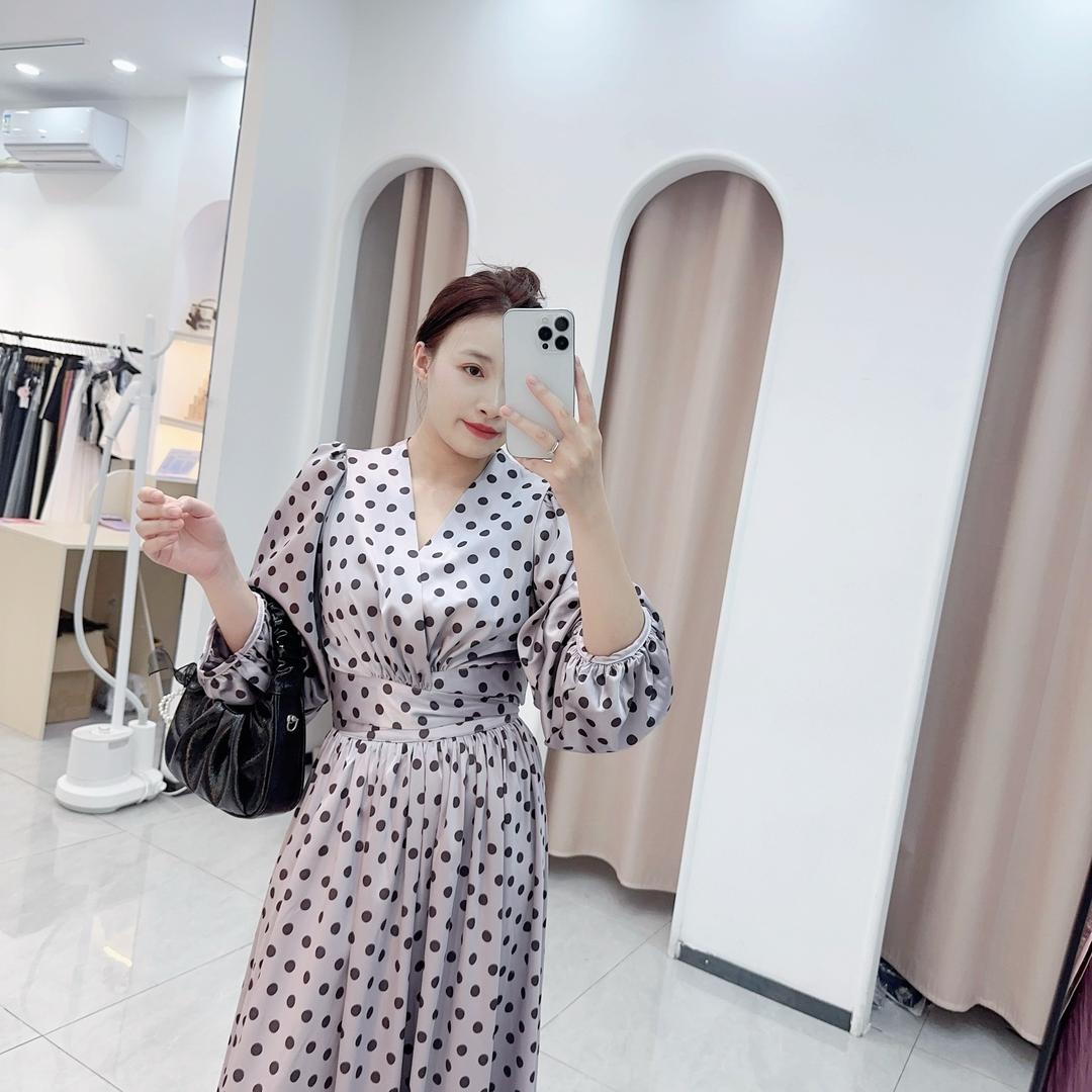 悦己美学合集女装店