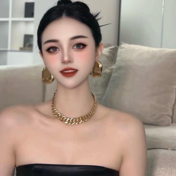 冰冰💋Girl