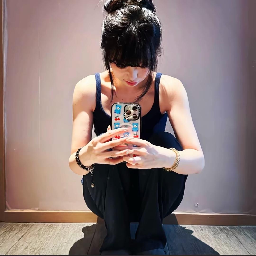 77小璐