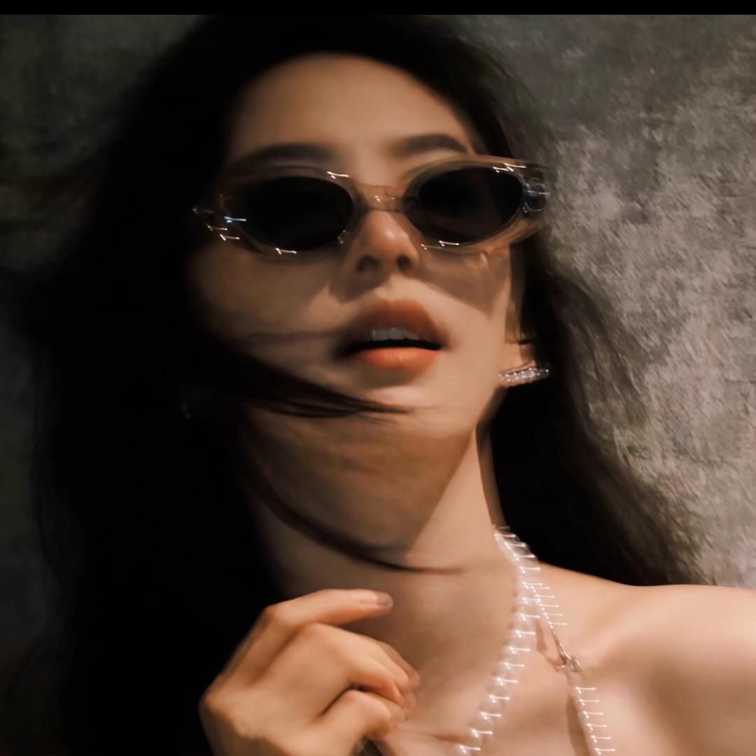 木梓.