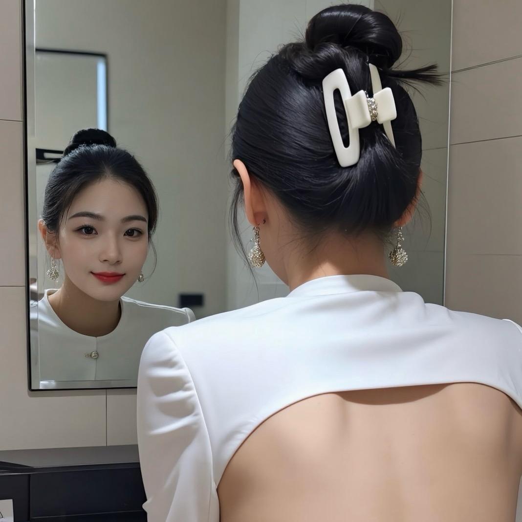 ꧁꫞꯭安꯭然꯭꫞꧂