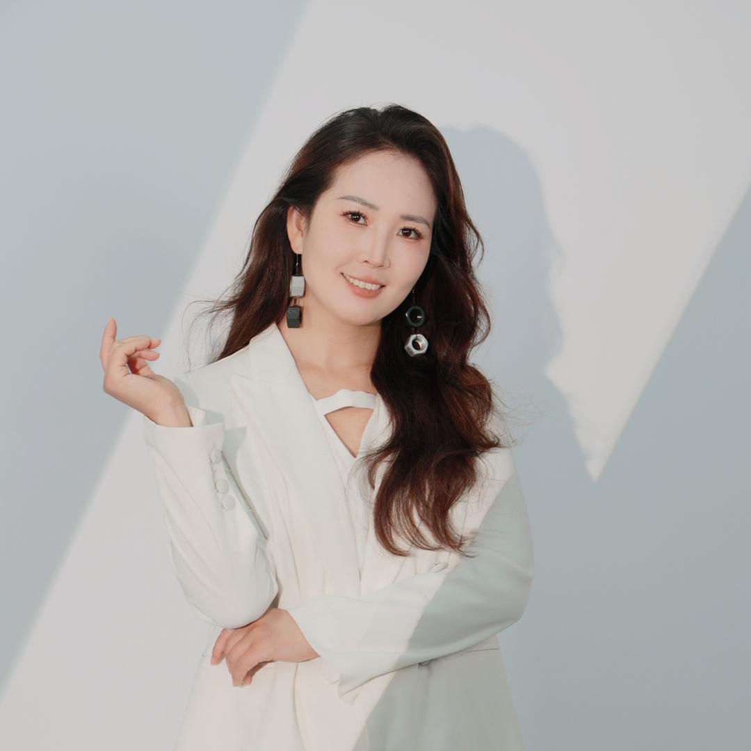 辰煌I 螺丝姐新媒体