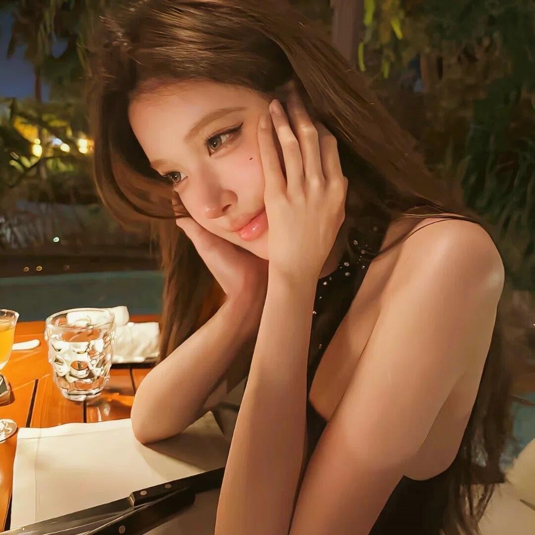 蓝莓贝果🥯