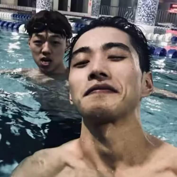 铄