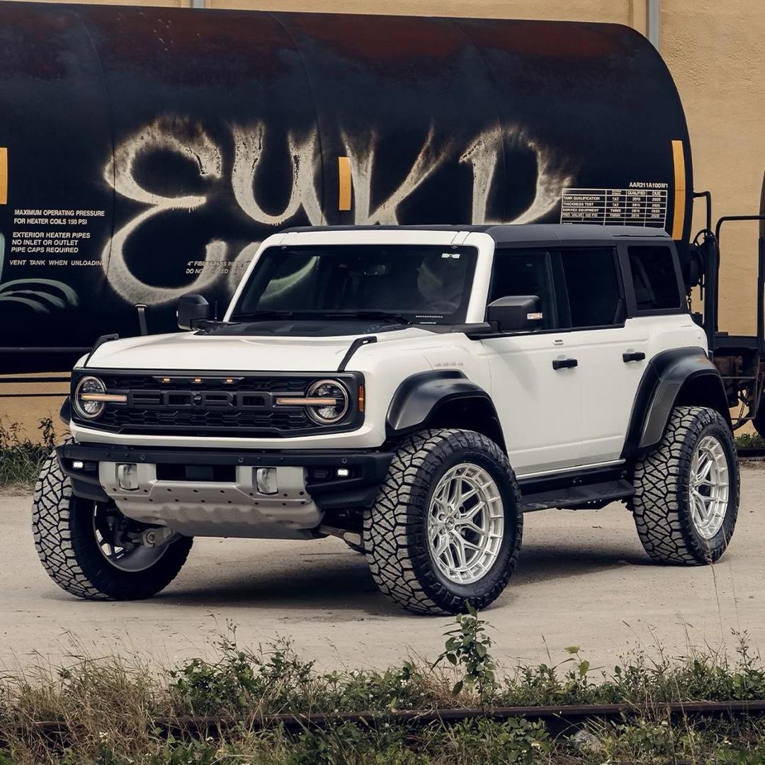 轮上玩家小钢炮