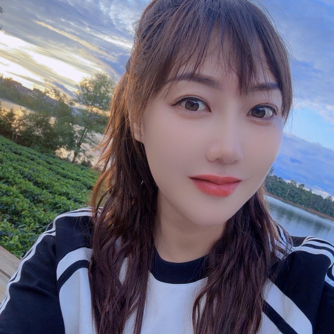憩味美食仓库蜻蜓小池