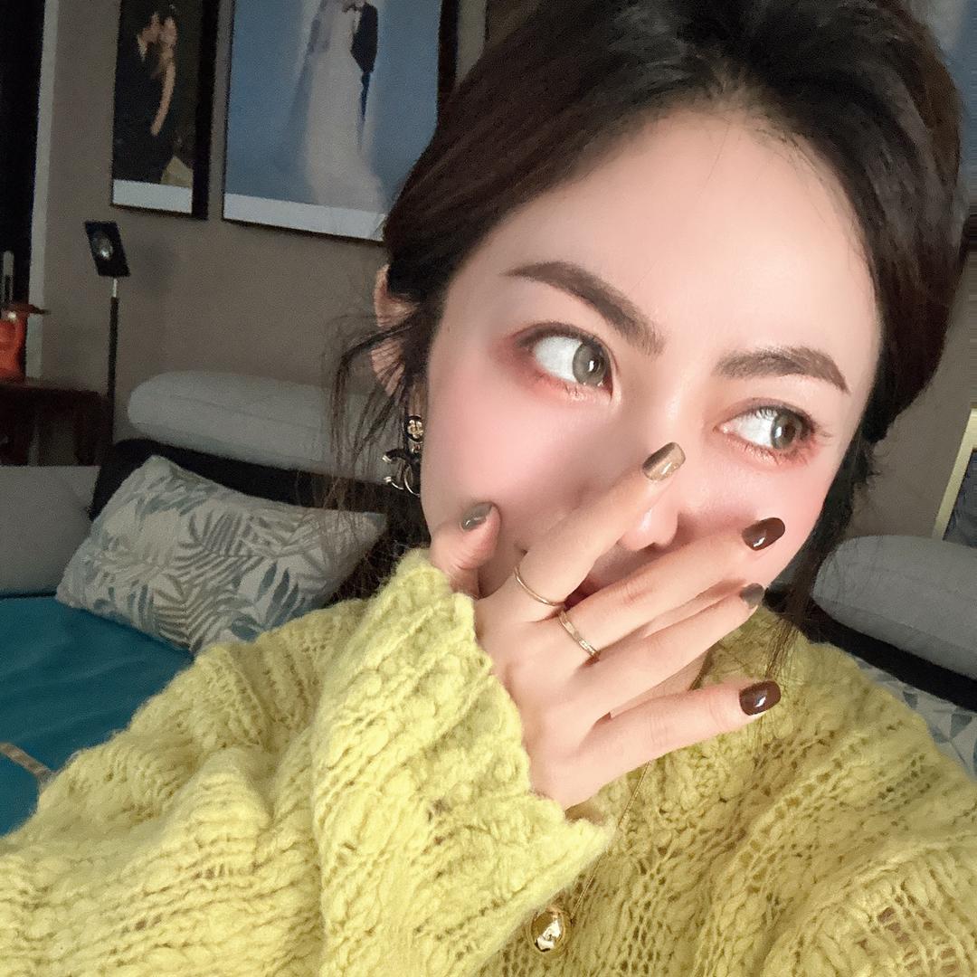 A❤️此钕ZI䓳矫情（男洋女装店）